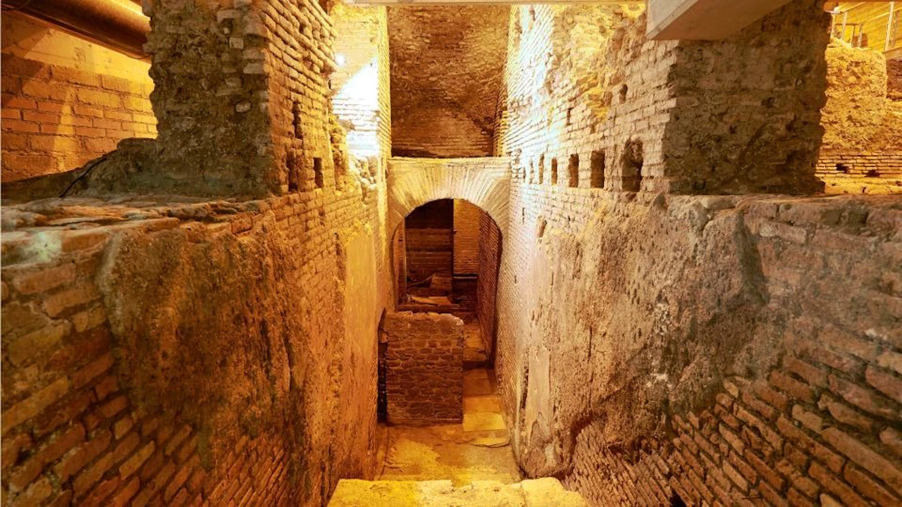 Piazza Navona Underground Ticket Location